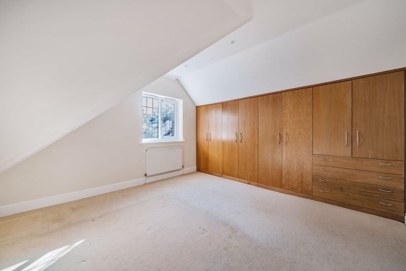 Double bedroom- click for photo gallery